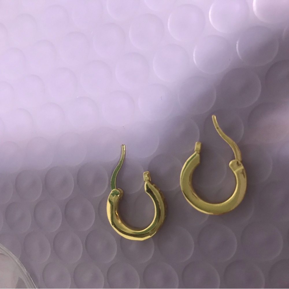 Versace earrings - Picture 3 of 4